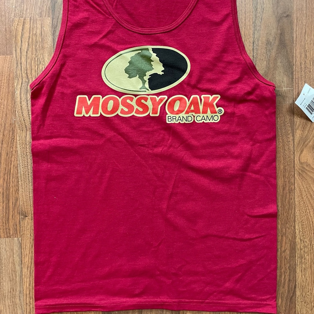 NEW Mens SML Mossy Oak Logo sleeveless shirt tank top